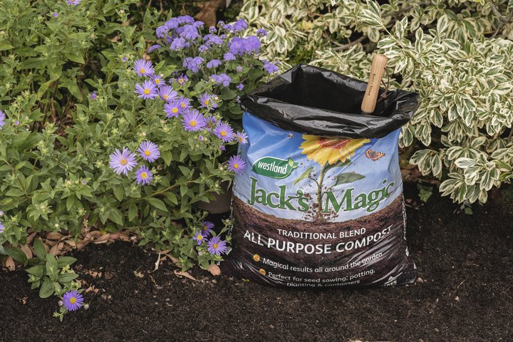 Jack's Magic All Purpose Compost (Peat reduced) 50L - image 2