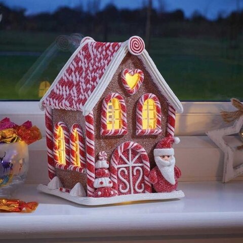 Gingerbread Santa Candy Cabin - image 1